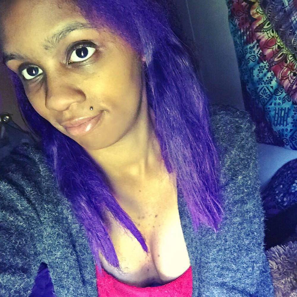 Meet your Posher, Toni